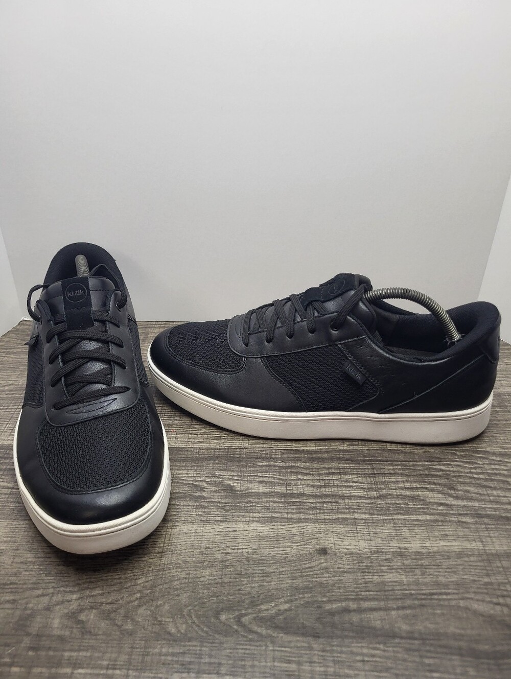 Kizik Oslo Sneakers Shoes Sneakers Black Leather Mesh Men's Size 11